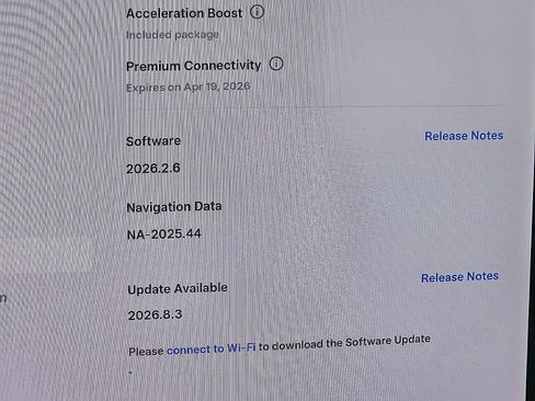 Used 2022 Tesla Model Y Long Range image 5