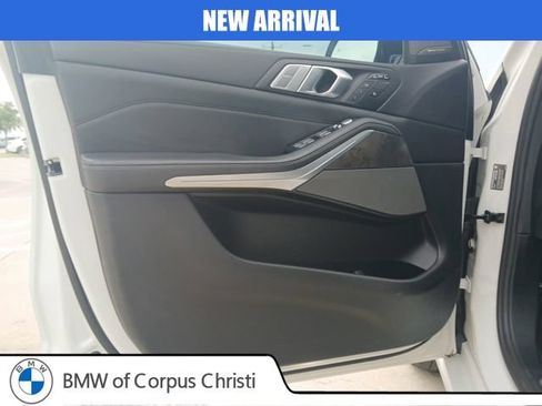 Used 2020 BMW X7 xDrive40i w/ Premium Package AWD/4WD image 17