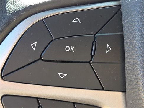 Used 2021 Jeep Grand Cherokee Limited image 29