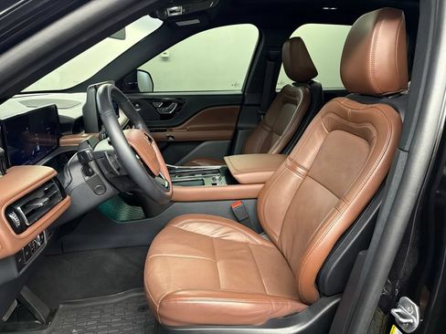 Certified 2025 Lincoln Aviator Reserve w/ Jet Appearance Package AWD/4WD image 27