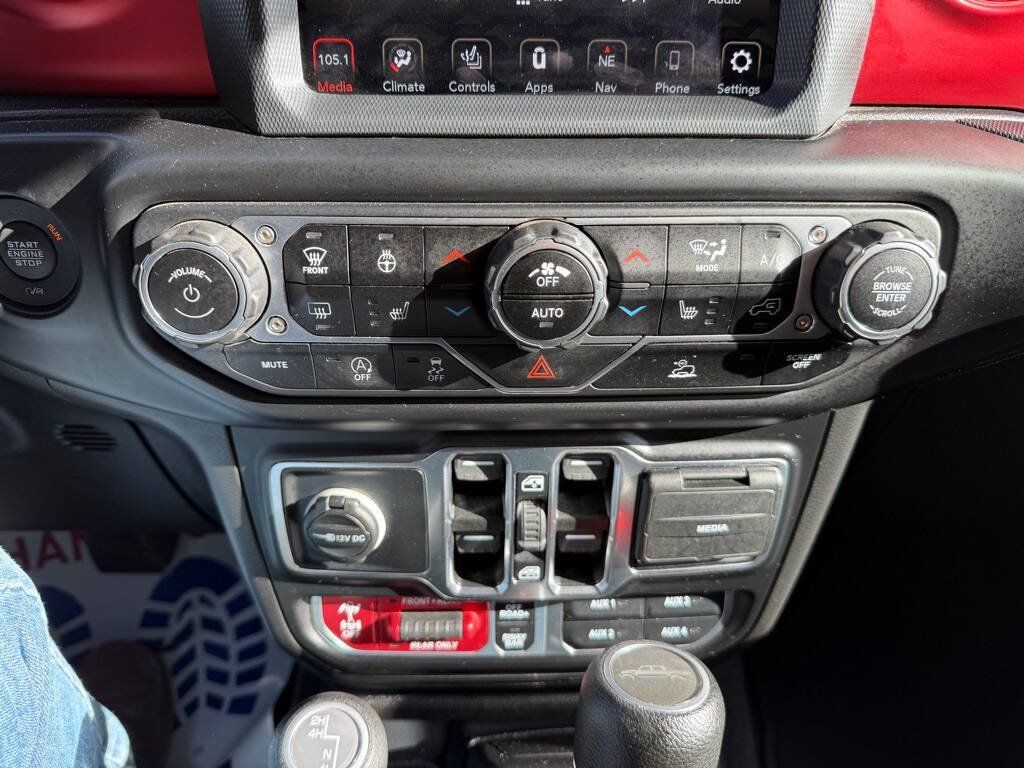 Used 2021 Jeep Gladiator Rubicon w/ Dual Top Group AWD/4WD image 31