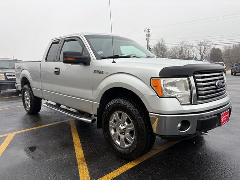 Used 2011 Ford F150 XLT w/ XLT Chrome Pkg image 4