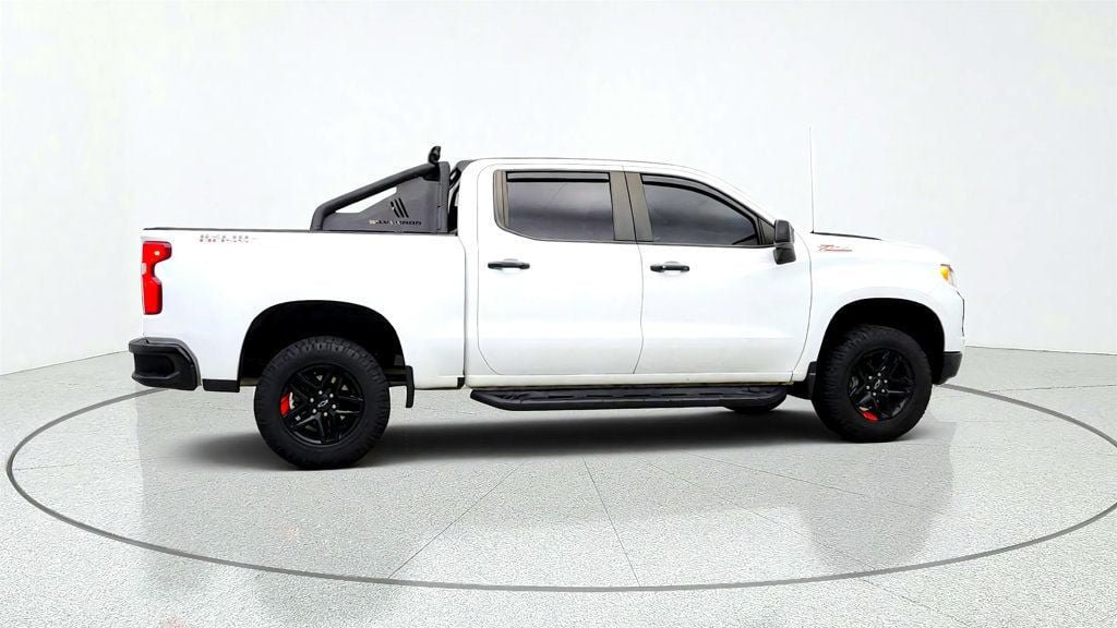Used 2022 Chevrolet Silverado 1500 LT Trail Boss w/ Protection Package AWD/4WD image 4