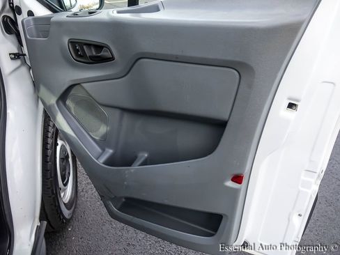 Used 2018 Ford Transit 350 XL image 25