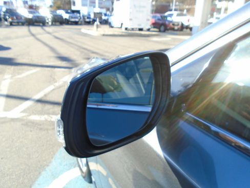 Used 2020 INFINITI Q50 Luxe w/ Essential Package (3.0T Luxe) image 18