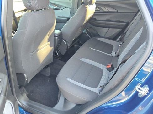 Used 2021 Chevrolet TrailBlazer LT w/ Driver Confidence Package image 11