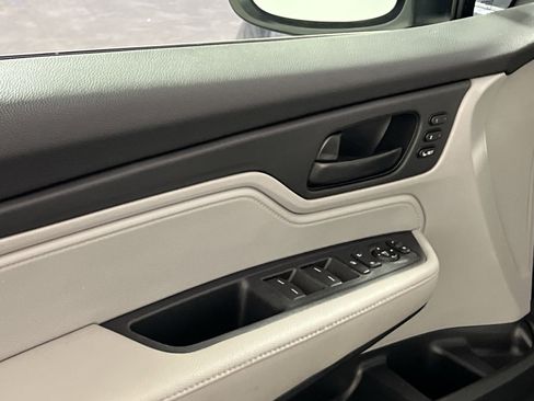 Used 2019 Honda Odyssey EX-L image 15