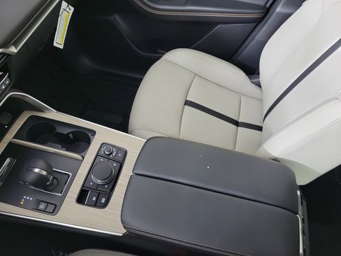 New 2026 MAZDA CX-90 3.3 Turbo w/ Premium Sport Pkg image 25