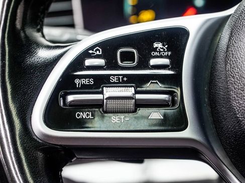 Used 2021 Mercedes-Benz GLS 450 4MATIC image 35