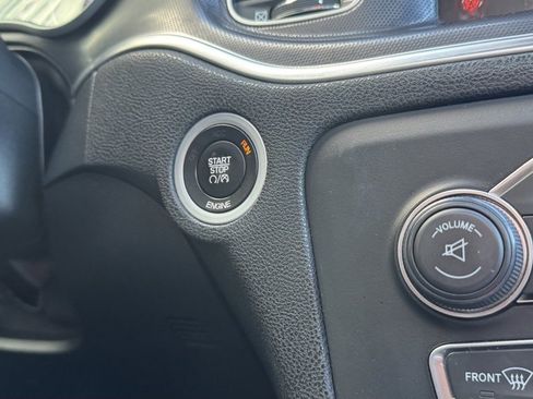 Used 2016 Dodge Charger SXT w/ AWD Plus Group image 24