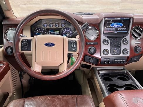 Used 2014 Ford F250 King Ranch w/ FX4 Off-Road Package image 2