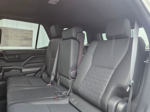 New 2026 Toyota 4Runner TRD Off-Road Premium image 9