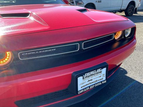 Certified 2022 Dodge Challenger SXT image 28
