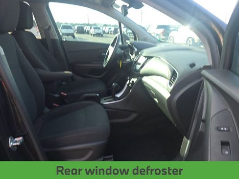 Used 2020 Chevrolet Trax LS w/ Tint and Cruise Package FWD image 14