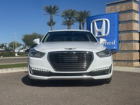 Used 2017 Genesis G90 3.3T Premium image 5