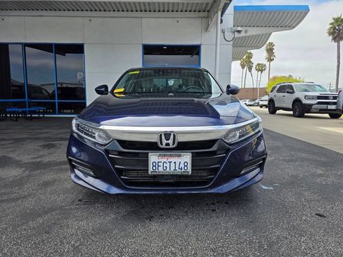 Used 2018 Honda Accord EX image 2