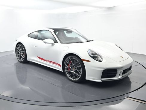 Certified 2026 Porsche 911 Carrera 4S AWD/4WD image 17