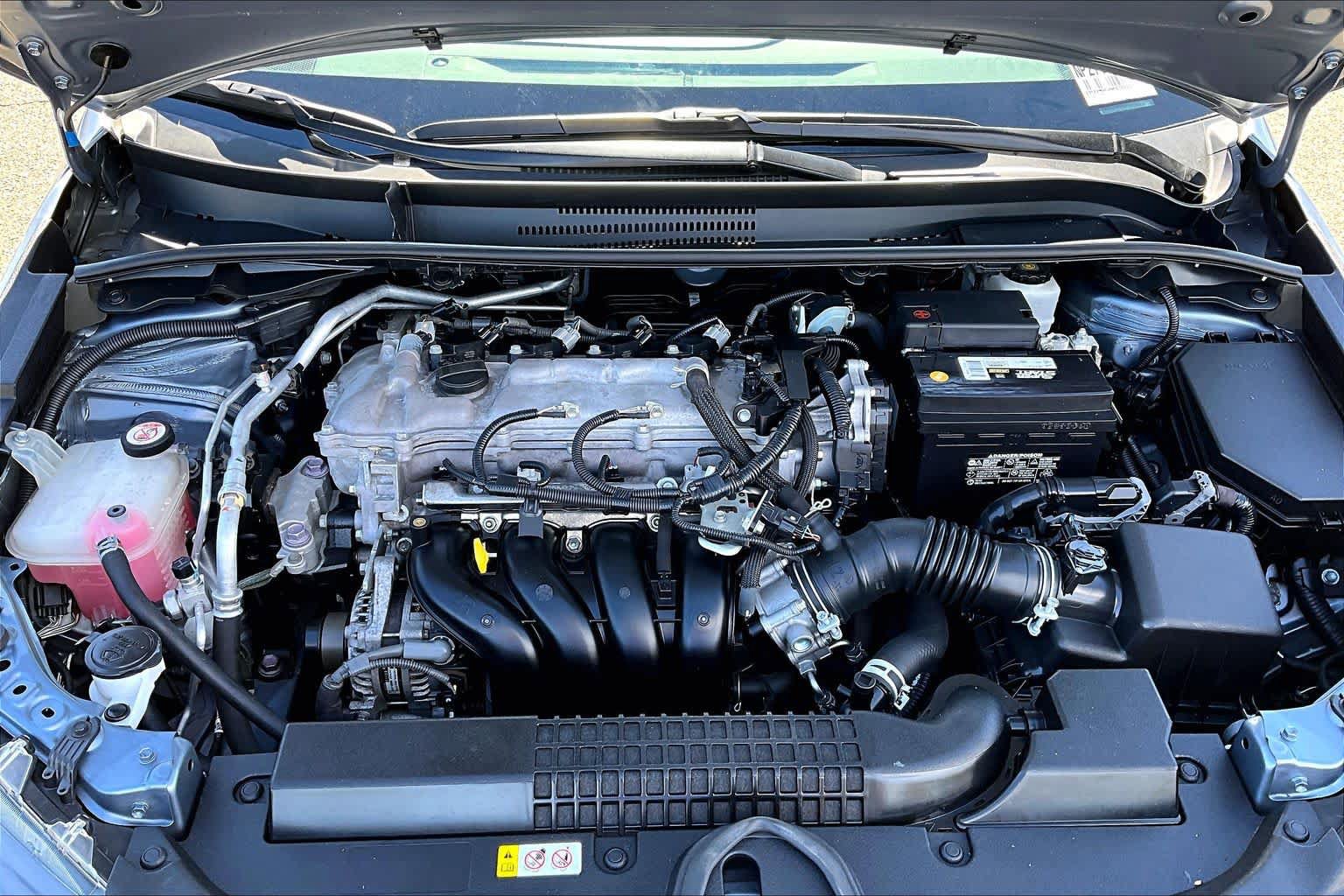 Used 2022 Toyota Corolla LE FWD image 31