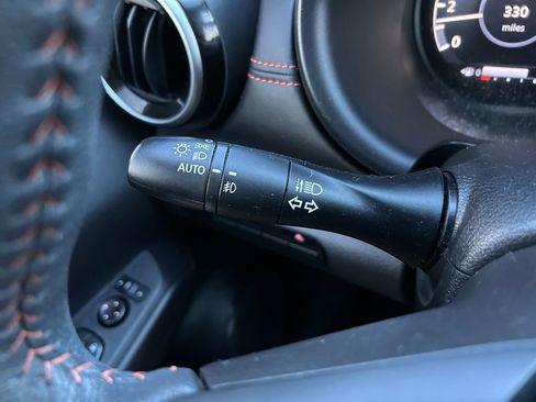 Used 2023 Nissan Kicks SR w/ SR Premium Package image 21