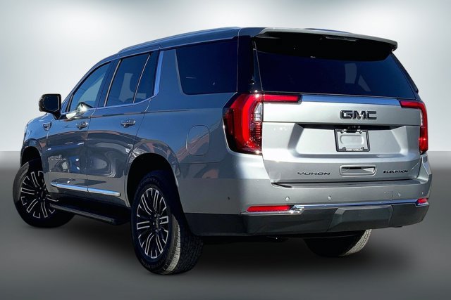 Used 2025 GMC Yukon Elevation w/ Technology Package AWD/4WD image 10
