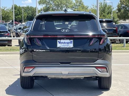 Used 2025 Hyundai Tucson SEL FWD image 5