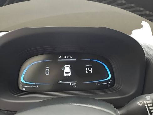 New 2026 Hyundai Venue SEL FWD image 28