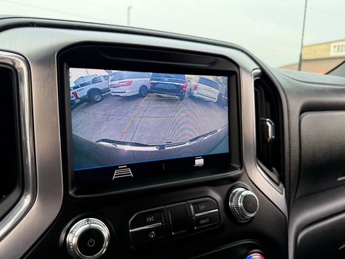 Used 2020 GMC Sierra 2500 SLE w/ SLE Convenience Package image 32