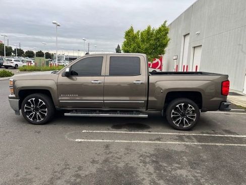 Used 2014 Chevrolet Silverado 1500 LTZ RWD image 8