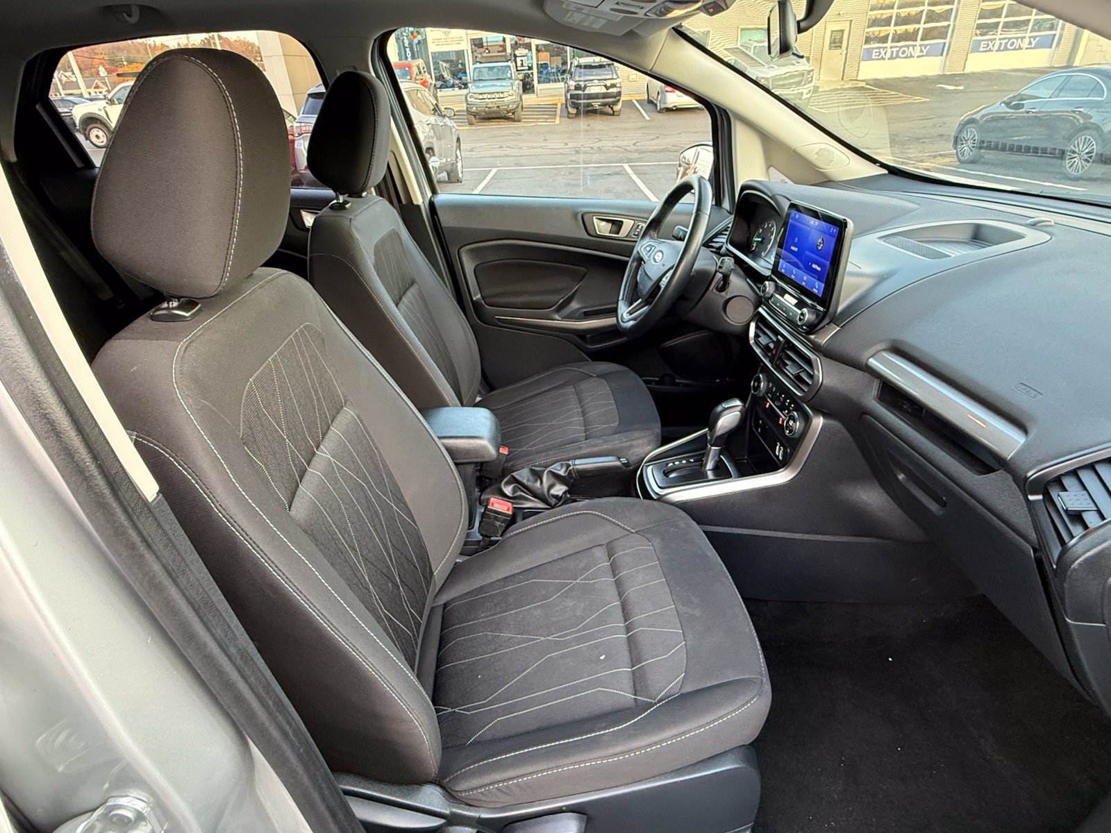 Used 2020 Ford EcoSport SE FWD image 17