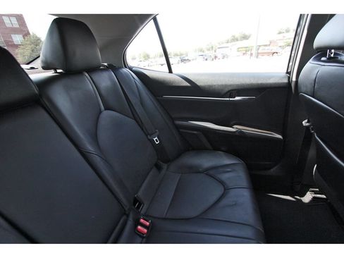 Used 2021 Toyota Camry XSE FWD image 13