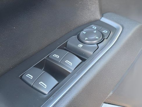 Used 2025 Chevrolet Silverado 1500 LT AWD/4WD image 23