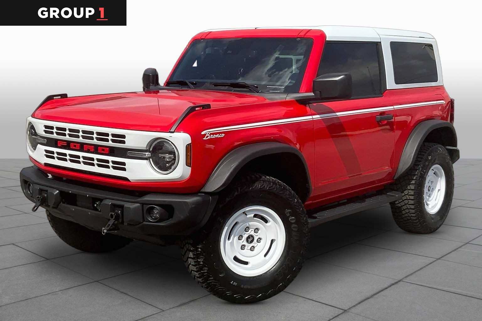 Certified 2024 Ford Bronco Heritage Edition AWD/4WD image 1