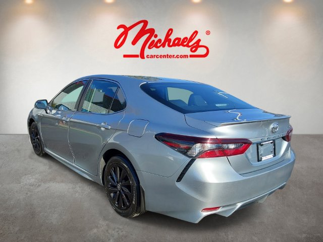 Used 2024 Toyota Camry SE FWD image 4
