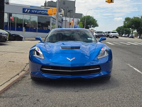 Used 2014 Chevrolet Corvette Stingray Coupe w/ Battery Protection Package RWD image 3