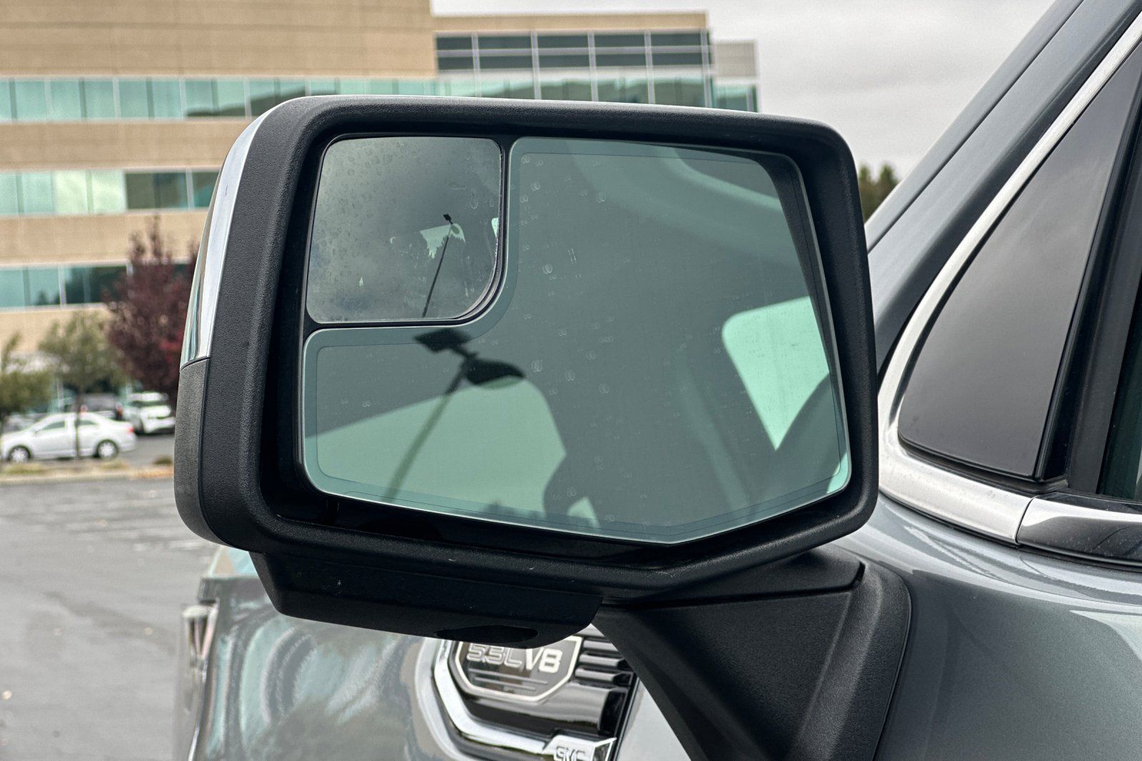 Used 2025 GMC Sierra 1500 SLT RWD image 51