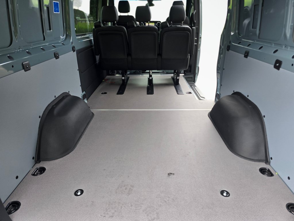 New 2026 Mercedes-Benz Sprinter 2500 image 19