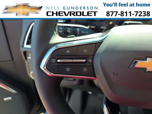 New 2026 Chevrolet Suburban High Country image 36