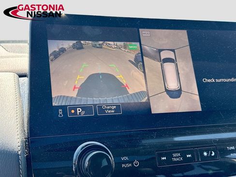 Used 2023 Nissan Armada Platinum w/ Captain's Chairs Package image 18