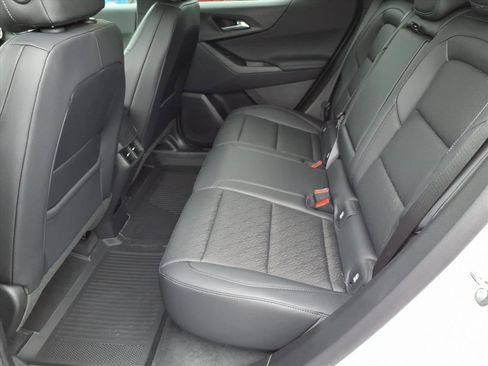 New 2026 Chevrolet Equinox LT w/ Convenience Package II AWD/4WD image 14