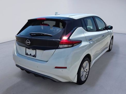 Used 2023 Nissan Leaf S FWD image 5