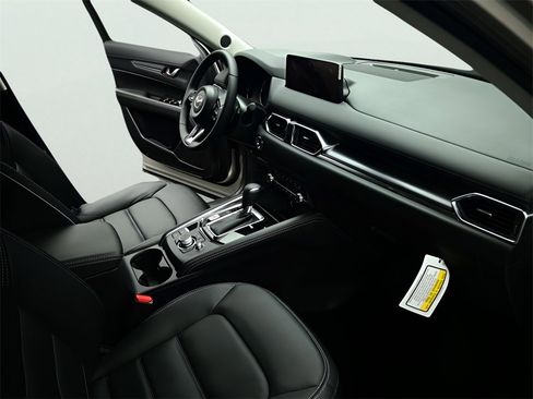 New 2025 MAZDA CX-5 AWD 2.5 S w/ Premium Plus Pkg image 7