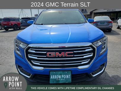 Used 2024 GMC Terrain SLT