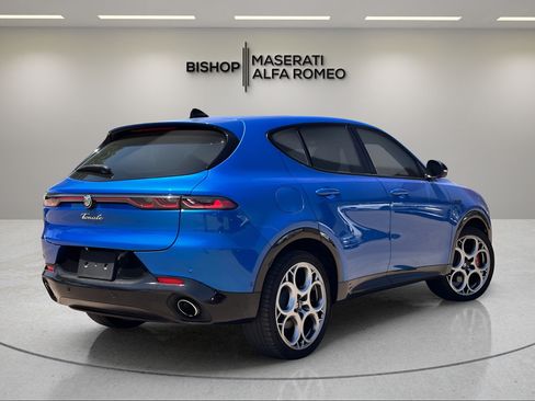 Used 2024 Alfa Romeo Tonale Veloce w/ Active Assist Package AWD/4WD image 5