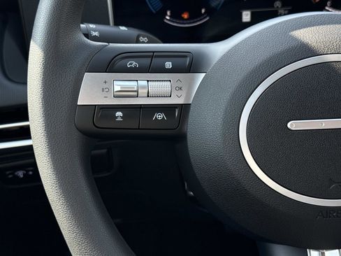 New 2026 Hyundai Tucson SE image 6