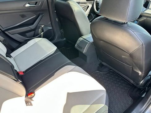 Used 2021 Volkswagen Jetta R-Line FWD image 23