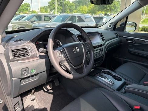 Used 2023 Honda Ridgeline RTL-E image 10