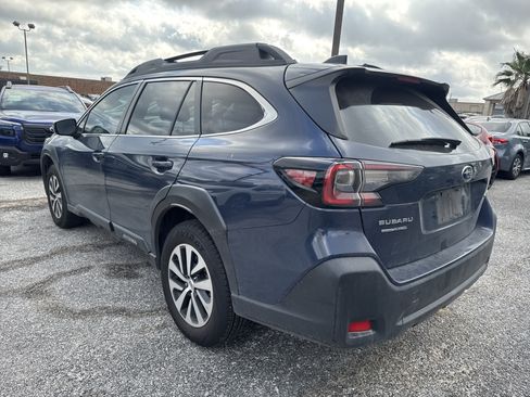 Certified 2024 Subaru Outback Premium AWD/4WD image 3