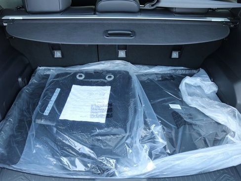 Used 2025 Subaru Crosstrek 2.5i Limited image 13