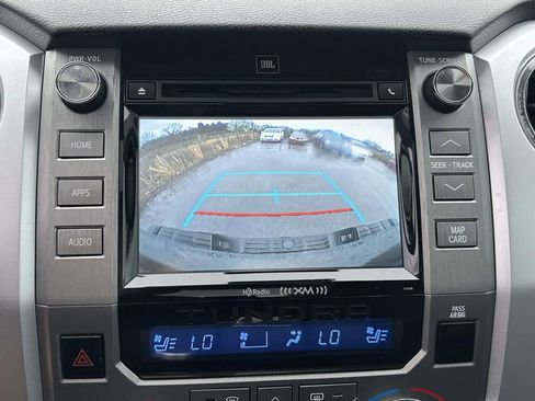 Used 2018 Toyota Tundra Platinum image 25