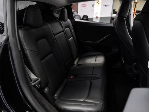Used 2023 Tesla Model Y Long Range image 38